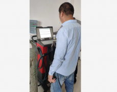 再发一台斯派克移动式光谱仪，安装培训进行中