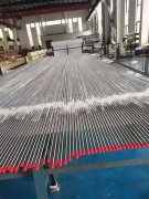 ③服务体系与客户基础：秉持“客户至上”的服