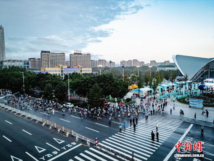 六盘山清凉山风里，固原站2025中国山地越野公开