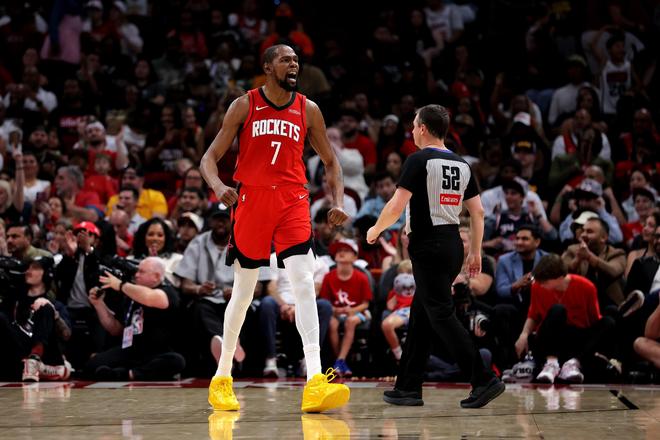 NBA常规赛排名出炉 骑士火箭湖人强势崛起