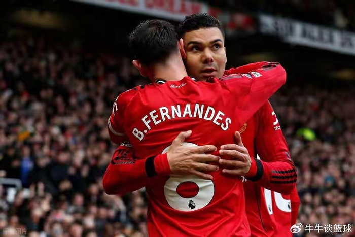 曼联逆转维拉，B费助攻卡塞米罗破门，壁虎连线