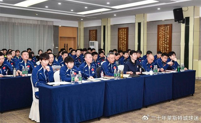 林诗栋退赛引樊振东回归悬念 国乒关键名单将如