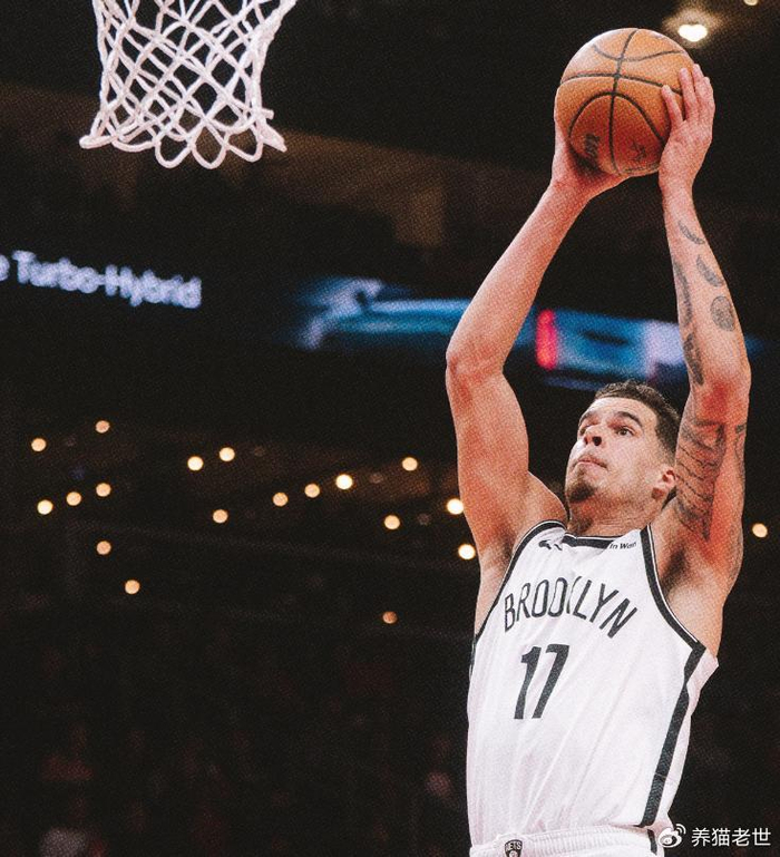 活塞两连败后迎战篮网遭逆转终结10连败