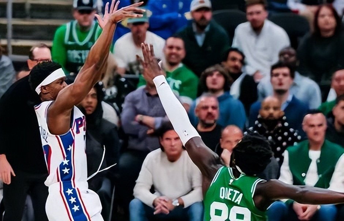 76人爆冷逆转凯尔特人 乔治马克西埃奇库姆联手