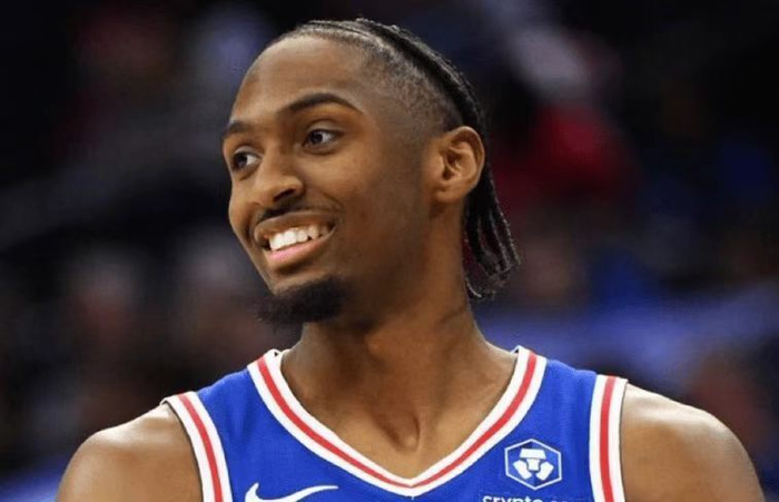 76人爆冷逆转凯尔特人 乔治马克西埃奇库姆联手